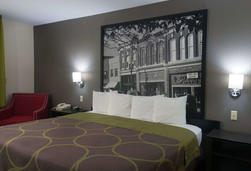 Отель Super 8 By Wyndham Arkansas City Ks