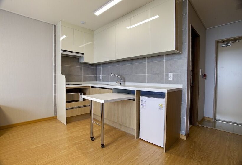 فندق The Class 300