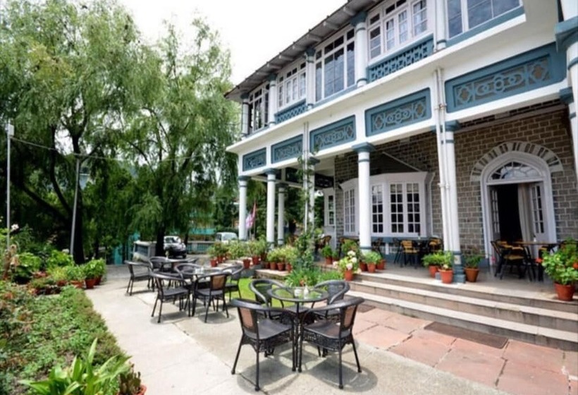 בית מלון כפרי The Palace Balvedere