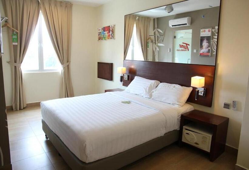 Tune Hotel Georgetown Penang