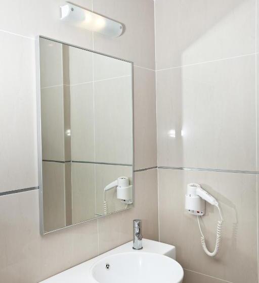 Tune Hotel Georgetown Penang