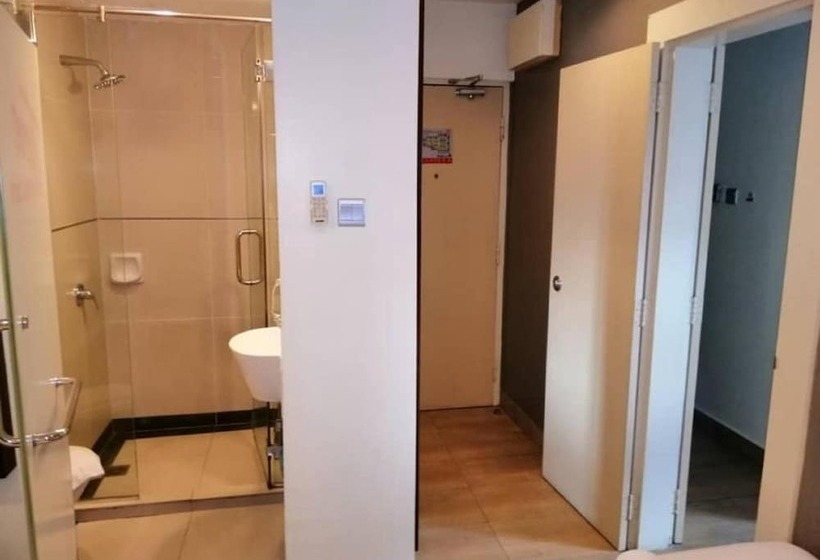 Tune Hotel Georgetown Penang