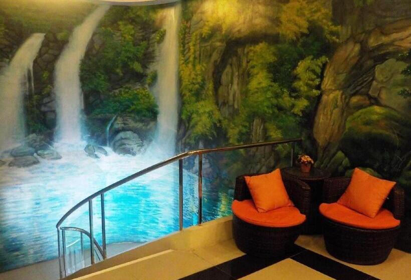 فندق Urban Manor