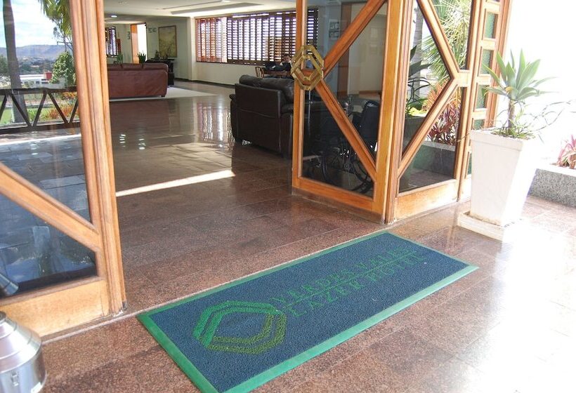 Отель Verdes Vales Lazer