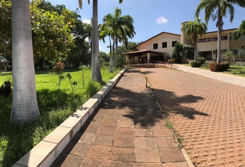 Отель Verdes Vales Lazer