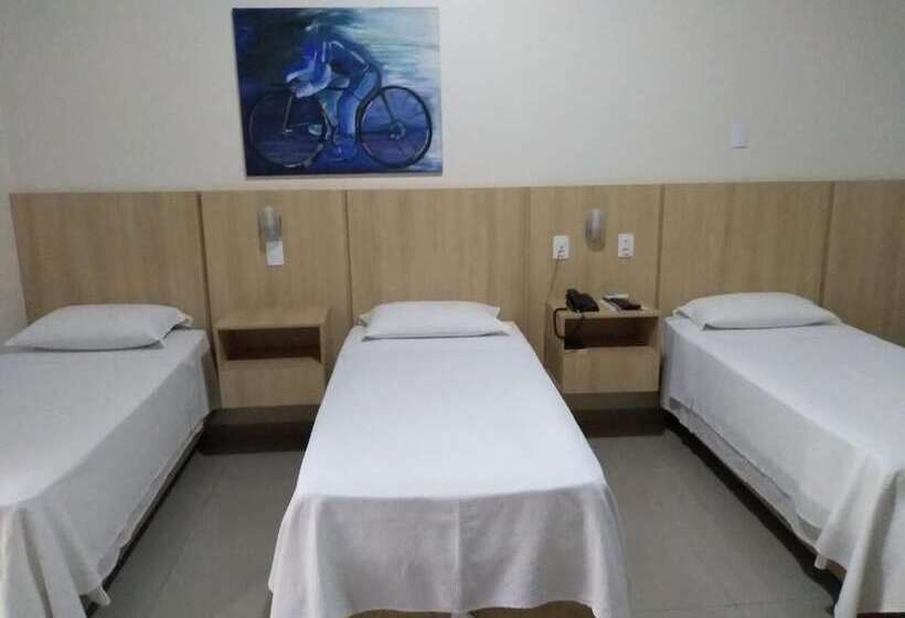 Отель Victoria Plaza