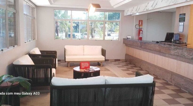 Отель Victoria Plaza