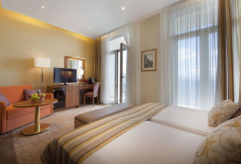 Отель Remisens Premium & Romantic Villa Ambasador