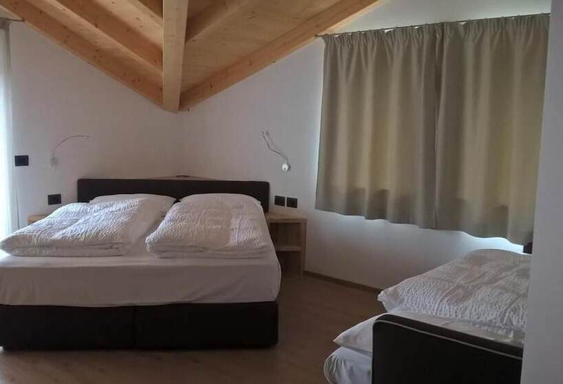 בית מלון כפרי Villa Rosa