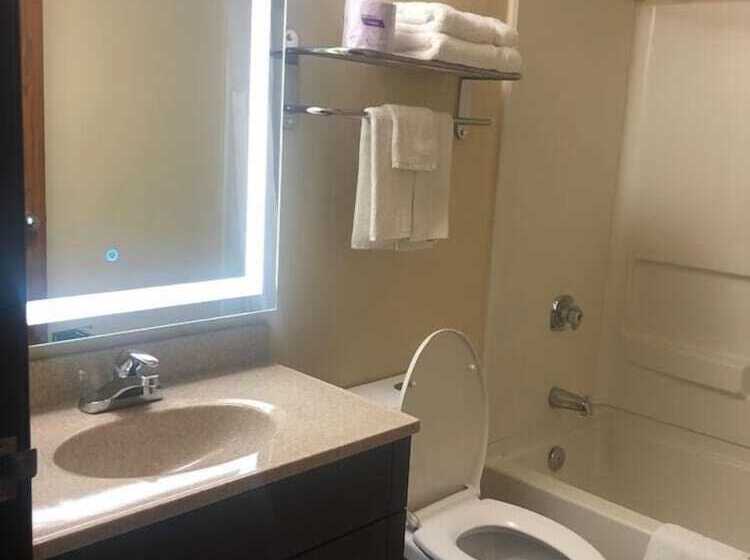 فندق Wallaceburg Inn