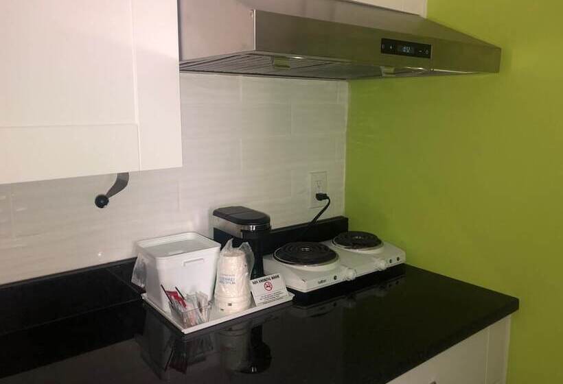 فندق Wallaceburg Inn