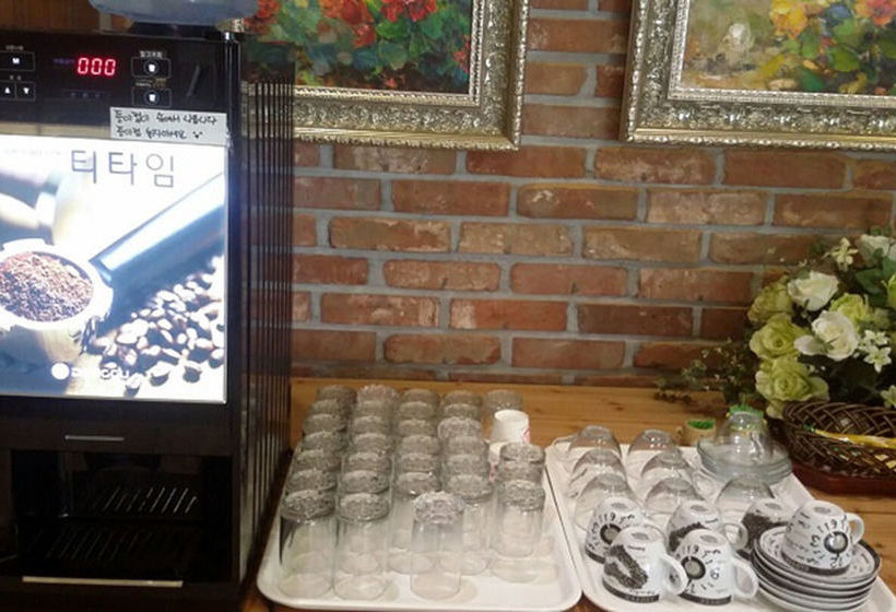 ホテル Jeonju Tourist