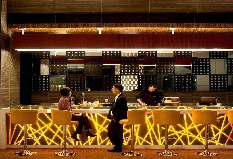 Novotel Bangka Hotel & Convention Center