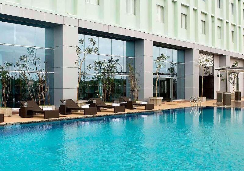 Novotel Bangka Hotel & Convention Center