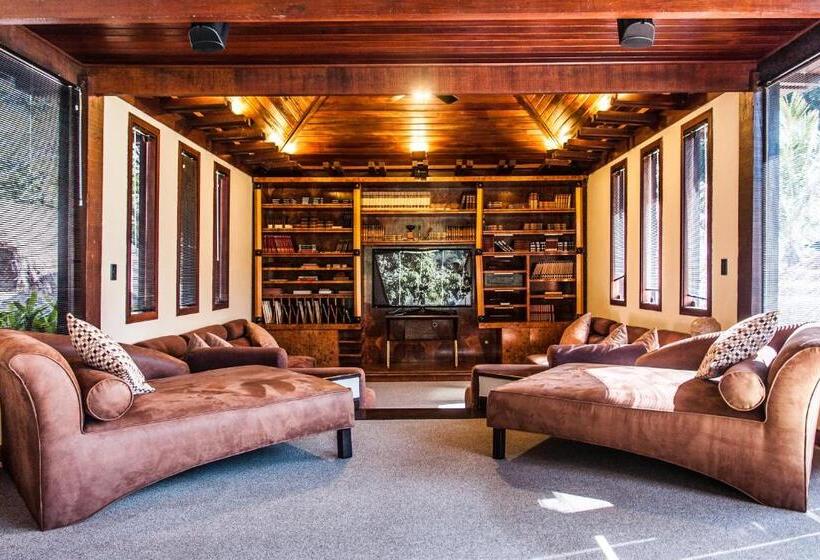 渡假胜地  Pousada Parador Santarém