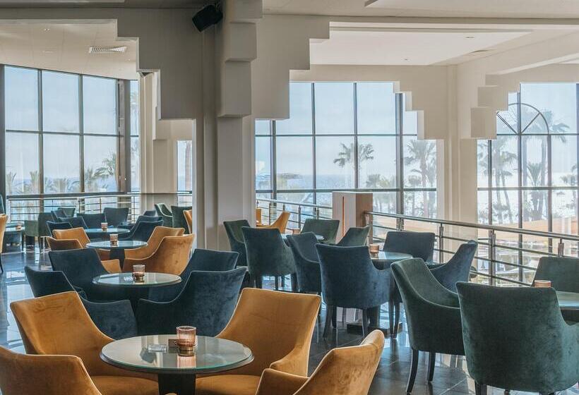 St George Beach Hotel & Spa Resort