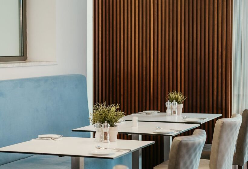 St George Beach Hotel & Spa Resort