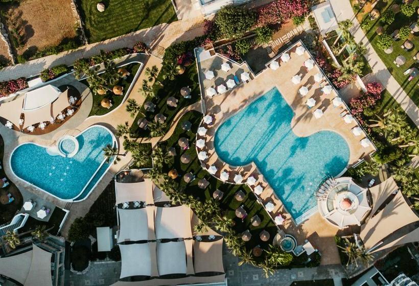 St George Beach Hotel & Spa Resort