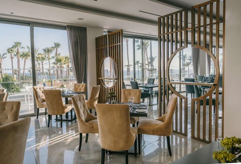 St George Beach Hotel & Spa Resort