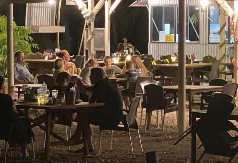 Territory Manor Motel & Caravan Park