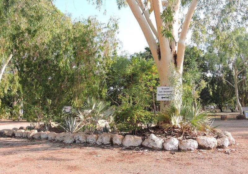 Territory Manor Motel & Caravan Park