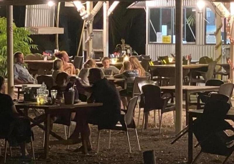 Territory Manor Motel & Caravan Park