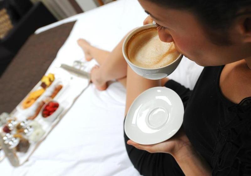 The Ziba Hotel & Spa