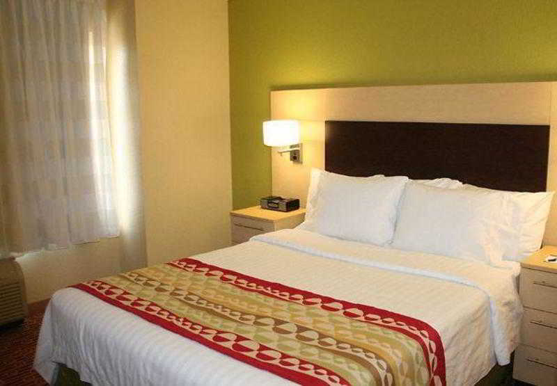 Towneplace Suites By Marriott Tulsa Broken Arrow