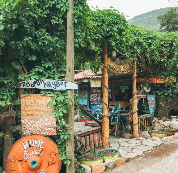 هاستل Kadir S Top Tree Houses