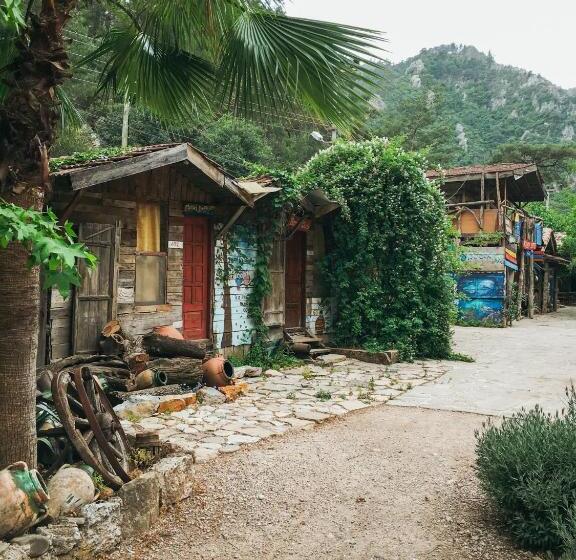 هاستل Kadir S Top Tree Houses