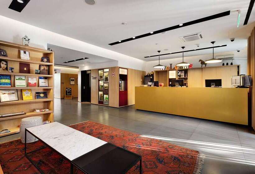 Azimut Hotel Tulskaya Moscow