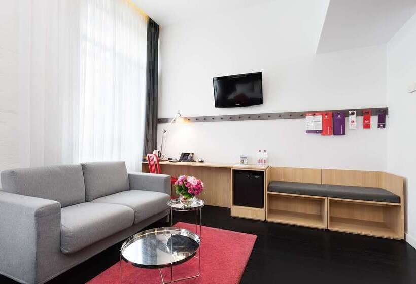 Azimut Hotel Tulskaya Moscow