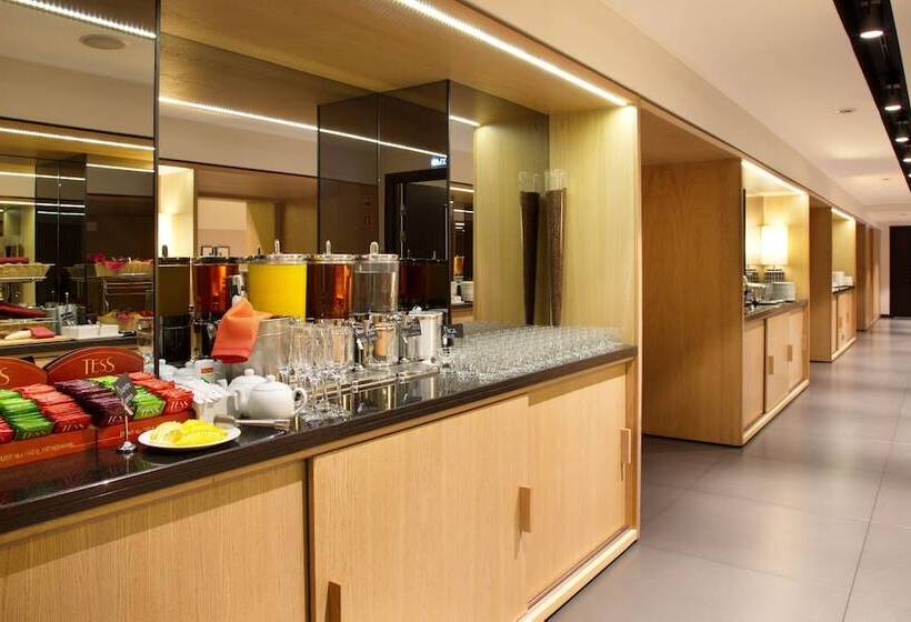 Azimut Hotel Tulskaya Moscow