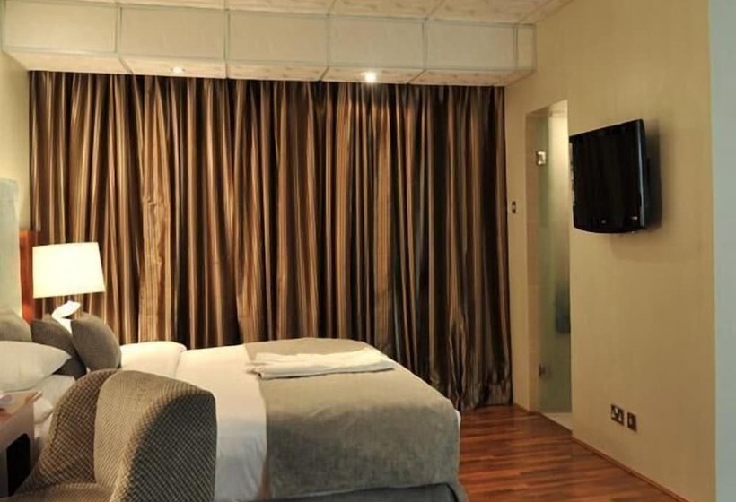 Protea Hotel By Marriott Delta