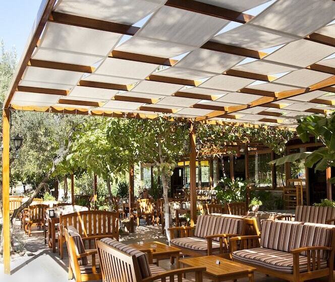 Gokcen Hotel & Apartments