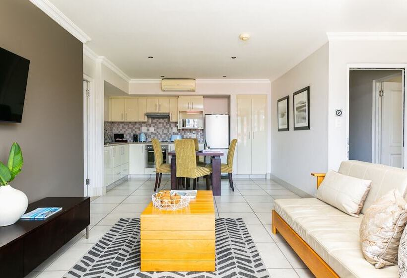 Harbour House Hotel   Harbour Square