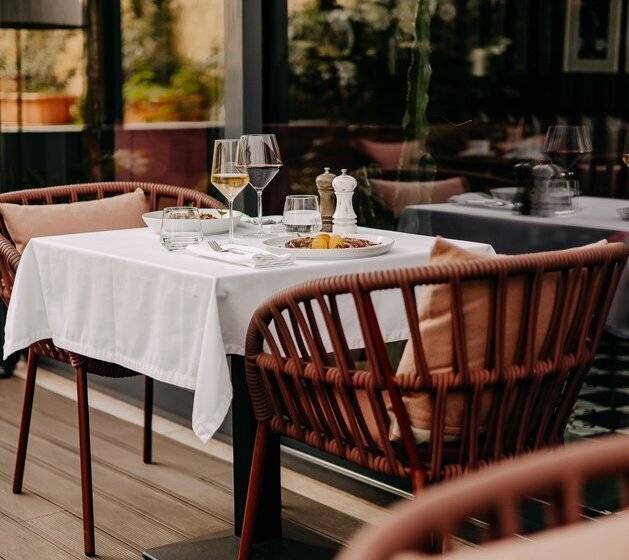 هتل 138 Liberdade