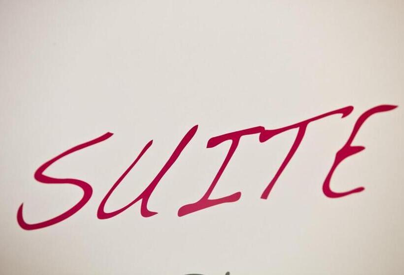 酒店 Alix Boutique