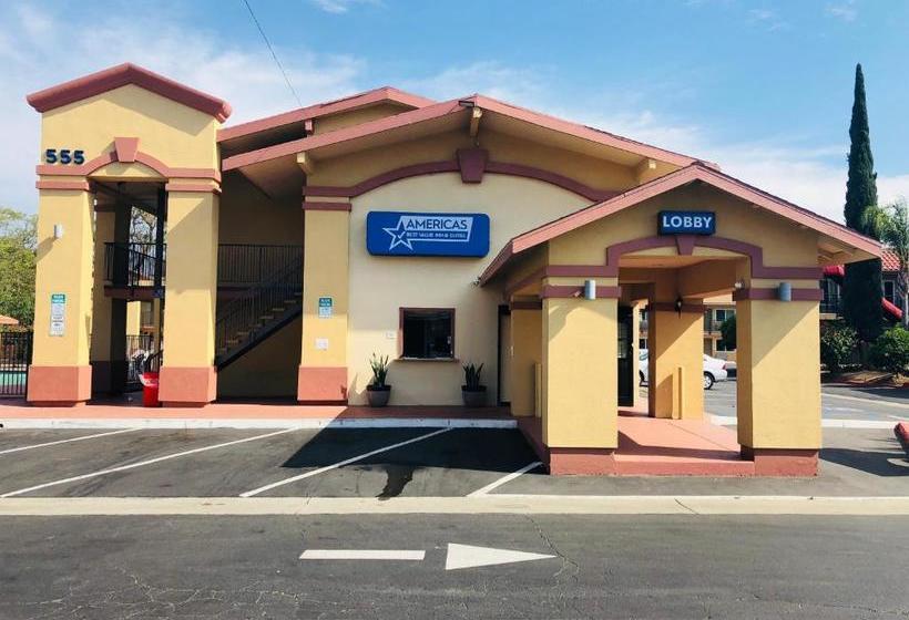 酒店 Americas Best Value Inn & Suites Escondido