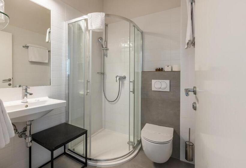 Hotel Annex Building Of Art