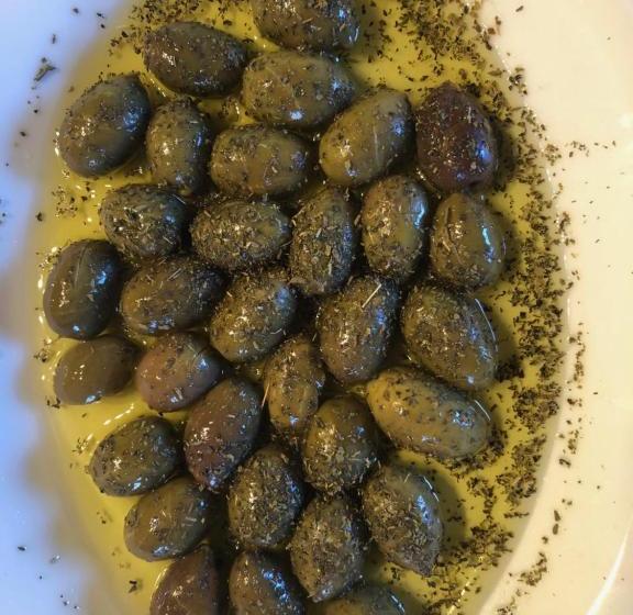 Отель Artemis Selcuk Suites