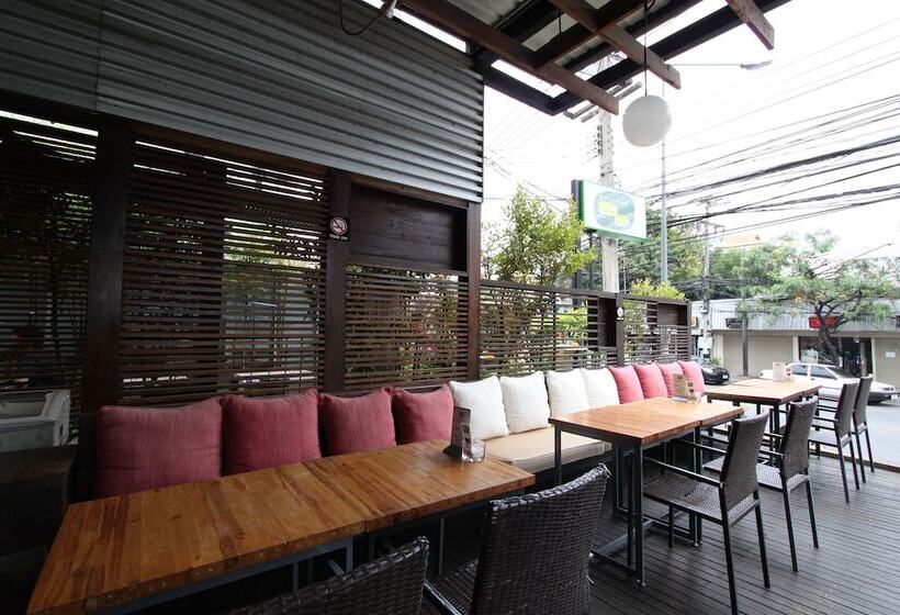 Отель Baiyoke Ciao