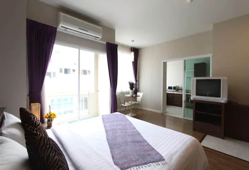 Отель Baiyoke Ciao