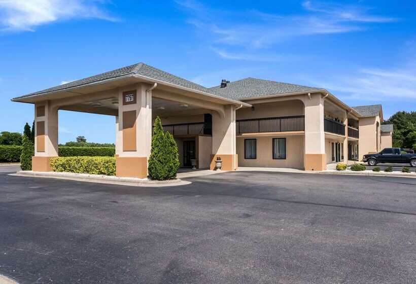 فندق Quality Inn North