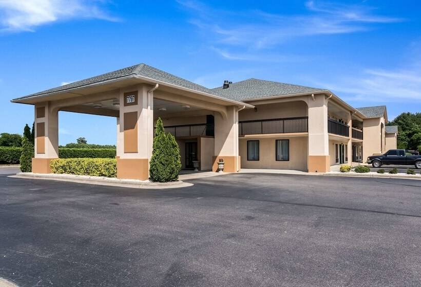 فندق Quality Inn North