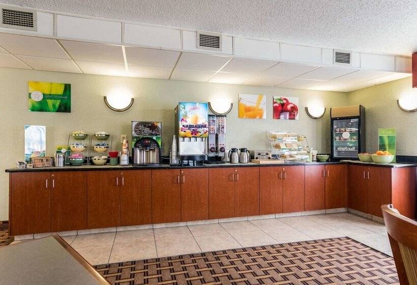 فندق Quality Inn North