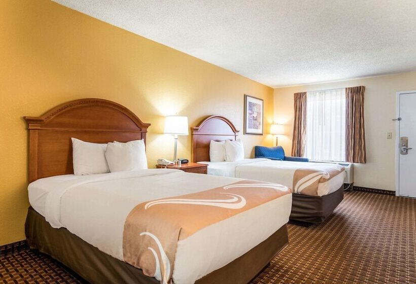 فندق Quality Inn North