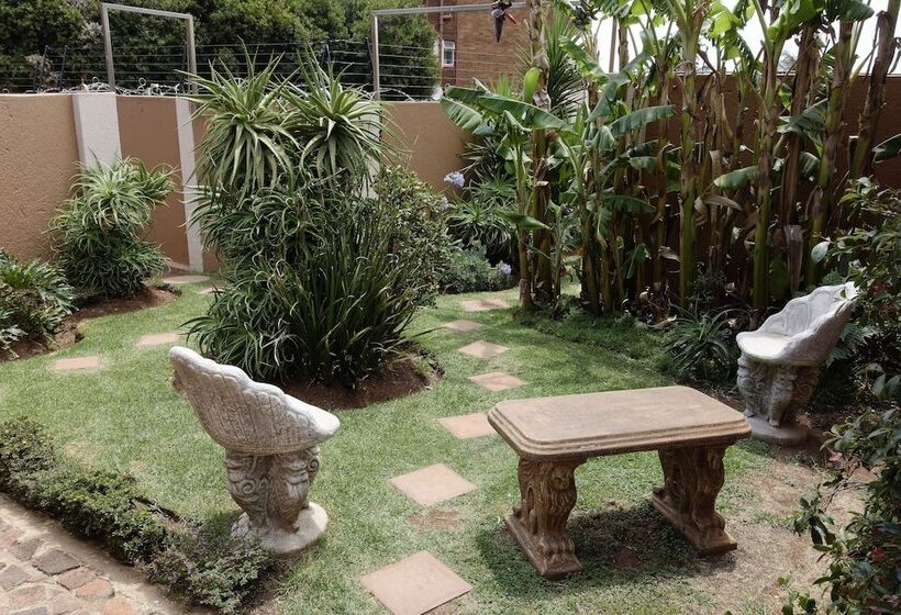 ホテル Bedfordview Boutique Lodge