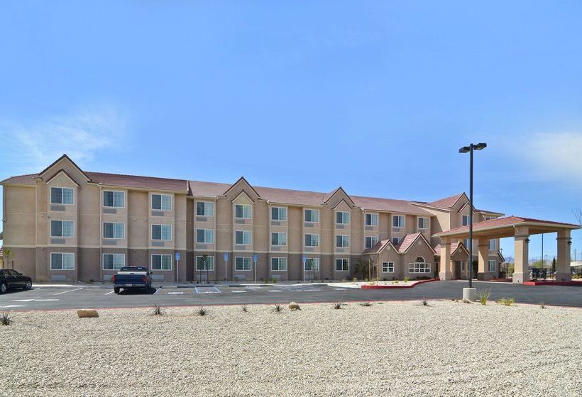 בית מלון כפרי Best Western California City Inn & Suites