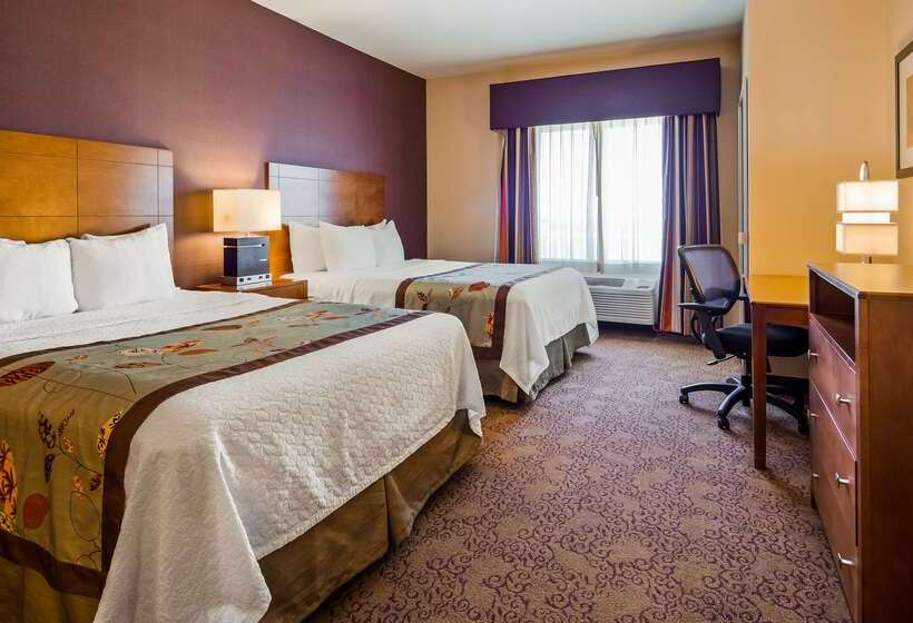 فندق Best Western Plus Carousel Inn & Suites Burlington